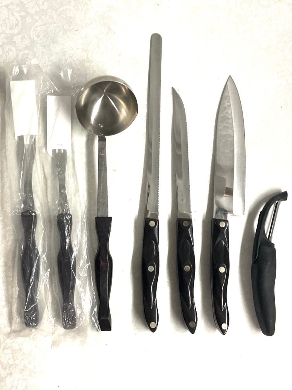 Cutco 7 pc. Set. Chef Knife #1725